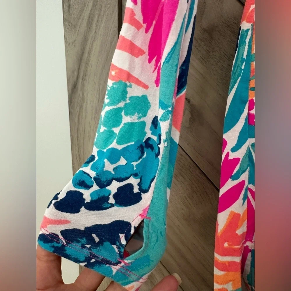Lilly Pulitzer Pastel pinneapple XS  Long Sleeve hooded beach cover up - Picture 5 of 7